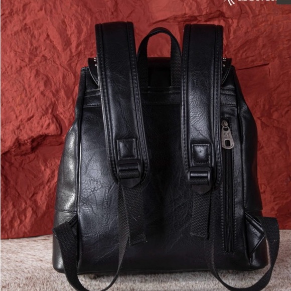 MW1245-9110 Montana West Embroidered Collection Backpack

Color black - Picture 4 of 4